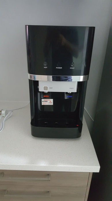 DN300A HOT & COLD WATER DISPENSER WITH 4 KOREA WATER PURIFIER [Free Installation] - SHOP N' SAVE effortless Shopping!